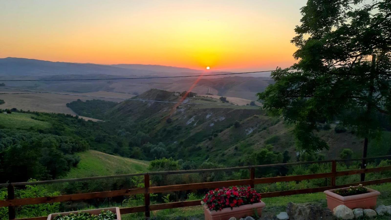 Appartamento Antica Colombaia Volterra Esterno foto